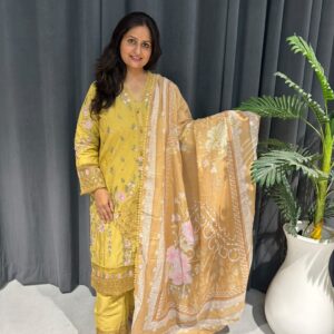 Beautiful embroidered pakistani suit .Reel No.221